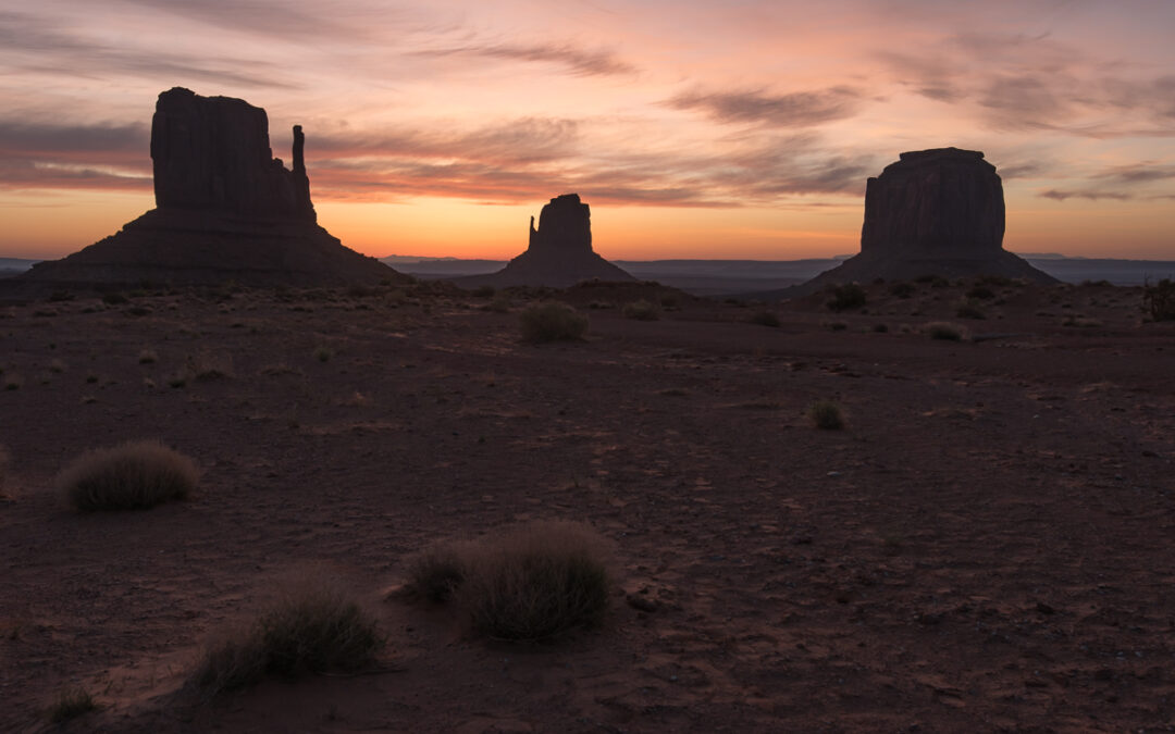 Mitten Sunrise – 1, Monument Valley, AZ